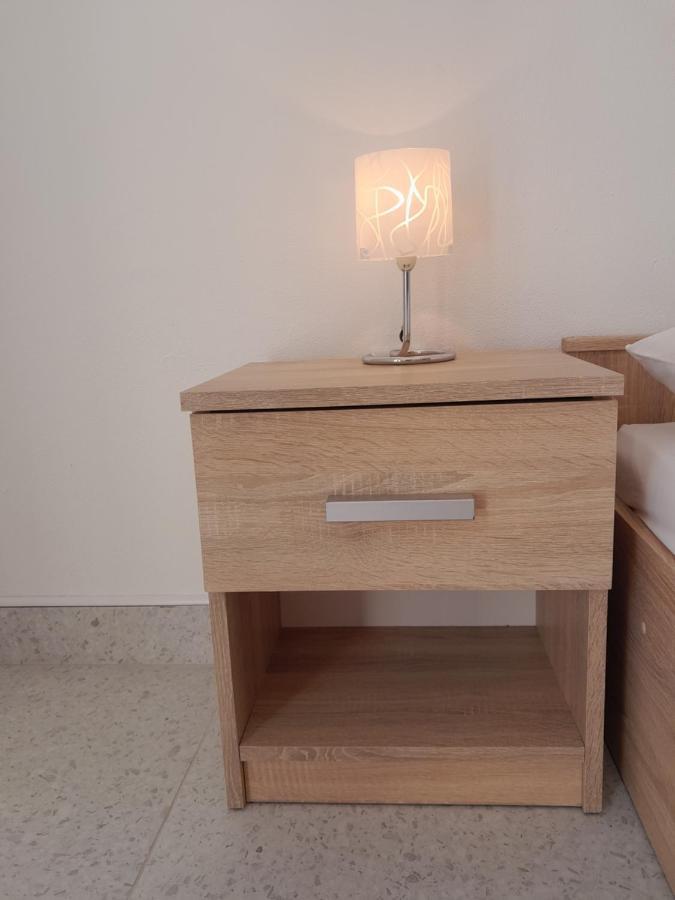Apartmani Urlic Sreser Εξωτερικό φωτογραφία