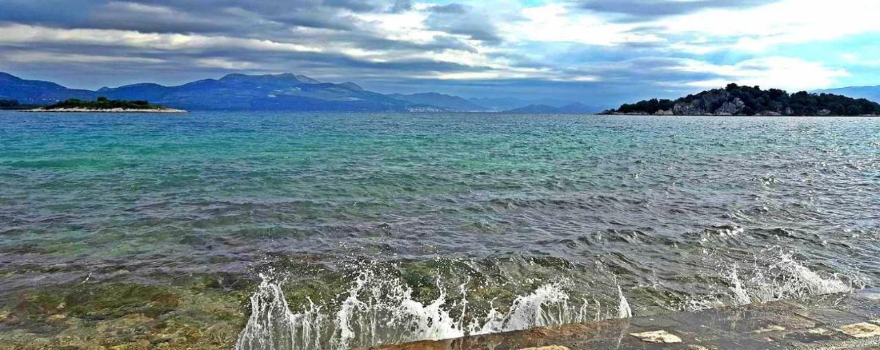Apartmani Urlic Sreser Εξωτερικό φωτογραφία